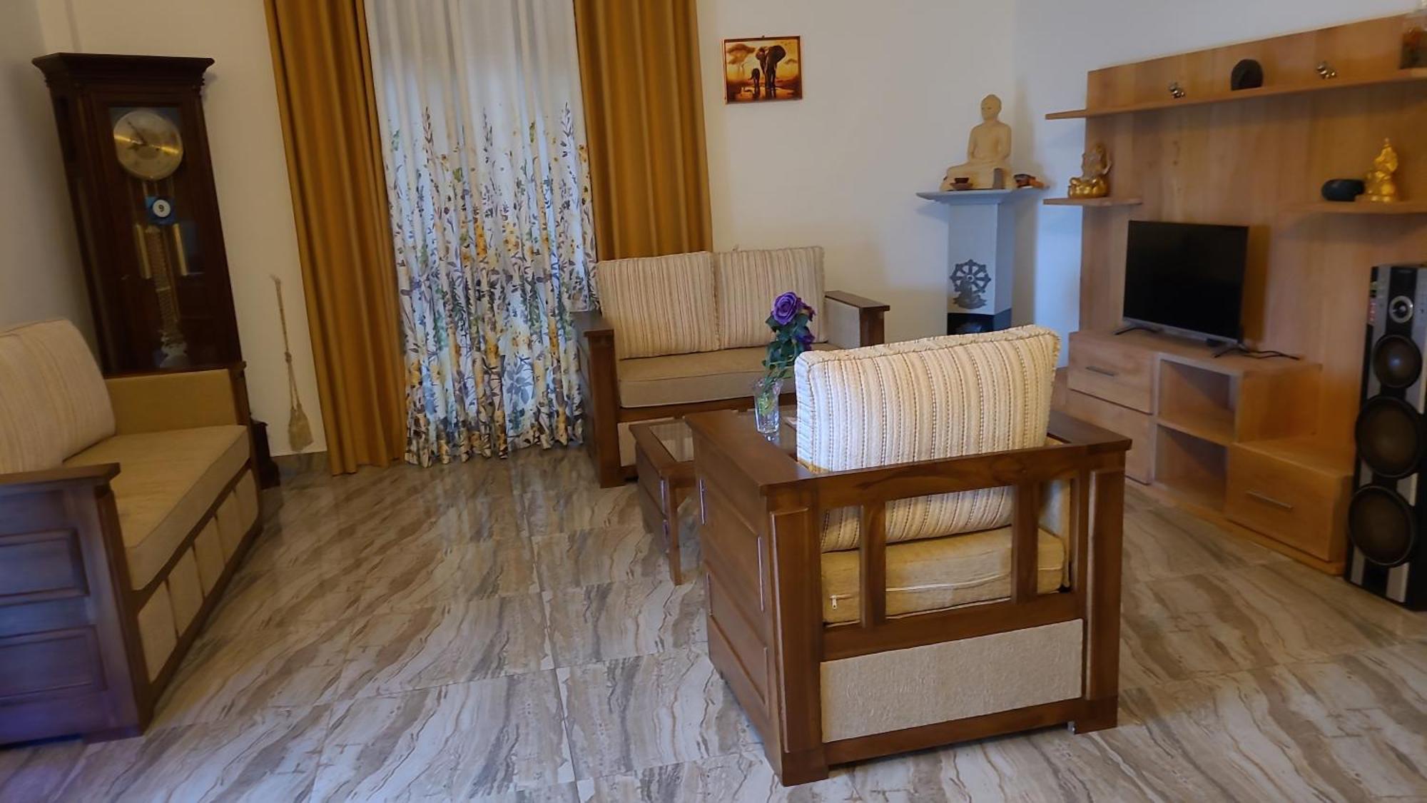 Deutsche Villa Хиккадува Экстерьер фото