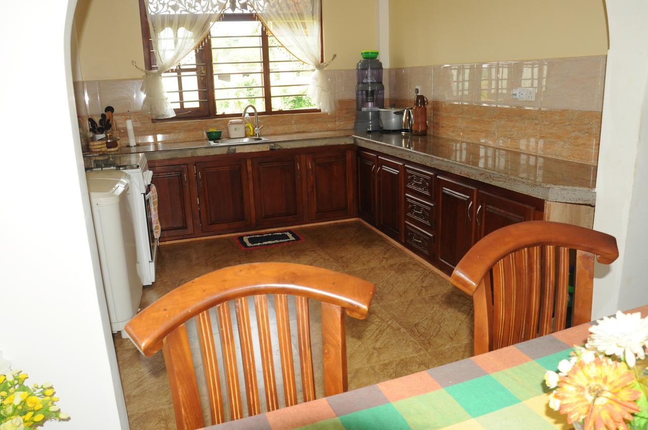 Deutsche Villa Хиккадува Экстерьер фото